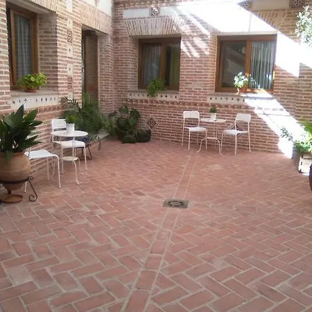 Apartmentos El Alfar Del Sacramento アパート トレド